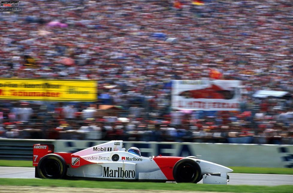 Häkkinen holt in der ersten gemeinsamen Saison 31, Coulthard nur 18 Punkte - aber vom einstigen Glanz des McLaren-Teams ist nicht mehr viel zu spüren. Es sollte das letzte Jahr des Teams in der legendären Marlboro-Lackierung werden.
