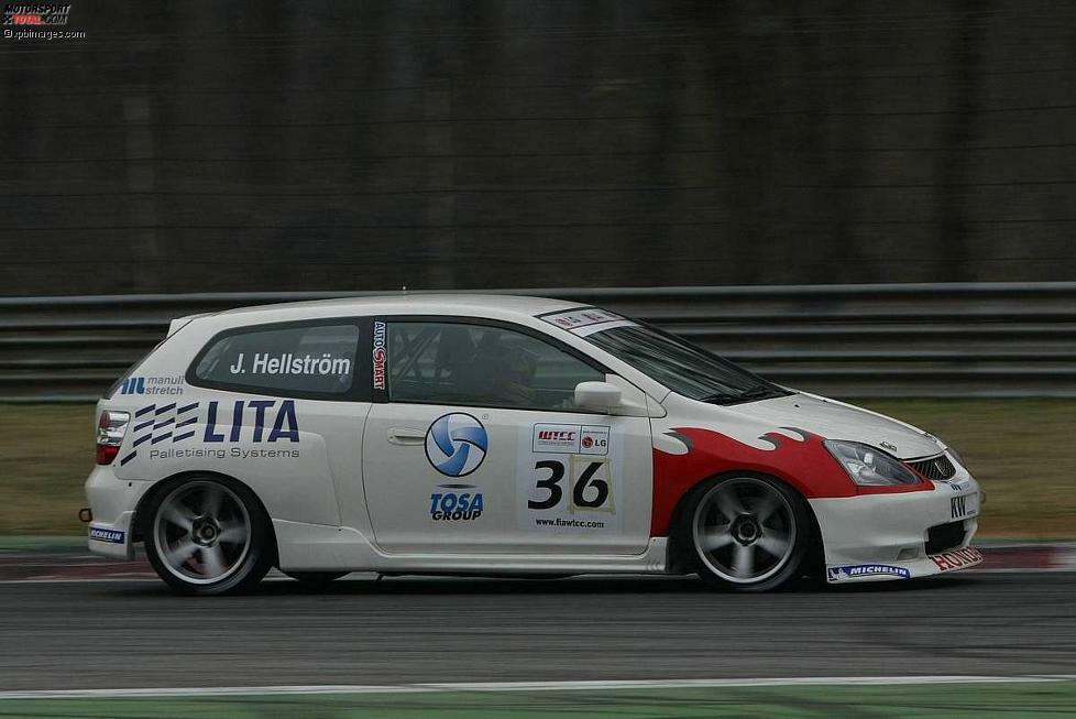 Zu Beginn der Saison 2005 tummelt sich auch ein Honda Civic im Starterfeld. Dieses Fahrzeug, das von Jens Hellstrom pilotiert wird, ist aber nur bei zwei Rennen am Start. Erst 2012 feiert dieses Honda-Modell als neues Werksauto sein Comeback in der WTCC.