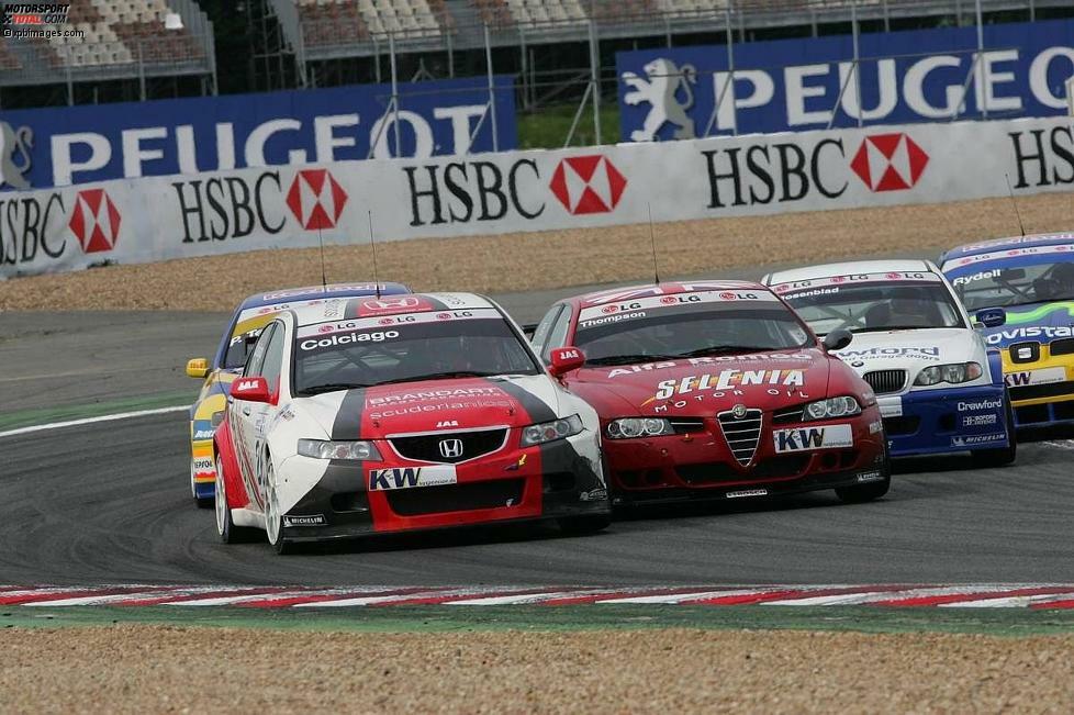 2005: In der WTCC-Debütsaison ist auch Honda mit von der Partie. Vertreten durch das italienische JAS-Team, das übrigens auch den Honda-Werkseinsatz ab 2013 koordiniert, fahren neben Roberto Colgiago noch weitere Privatiers für die japanische Marke. Das Fahrzeug der Wahl ist der Honda Accord Euro R.