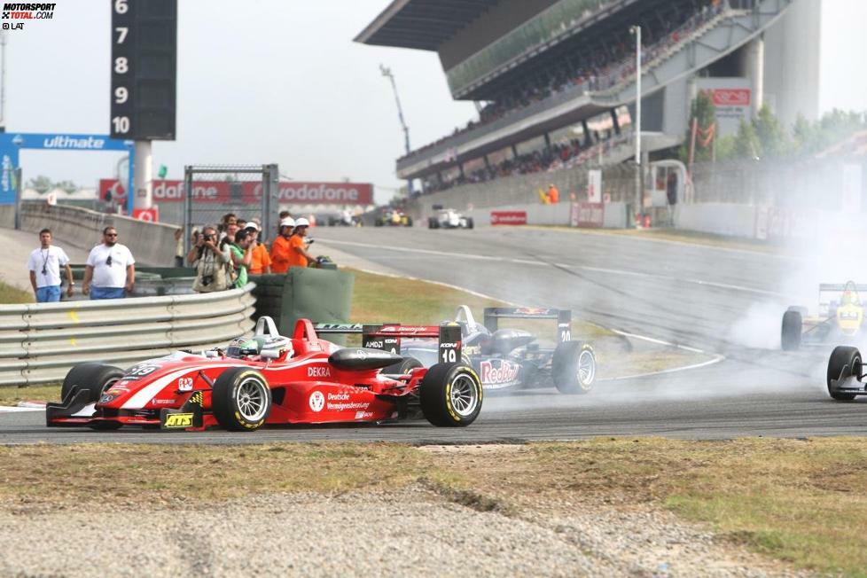 Es folgte der Aufstieg in die Formel 3. Nach einem Jahr im Deutschen Formel-3-Cup ging Hülkenberg ab 2006 für das ART-Team in der Euroserie an den Start.