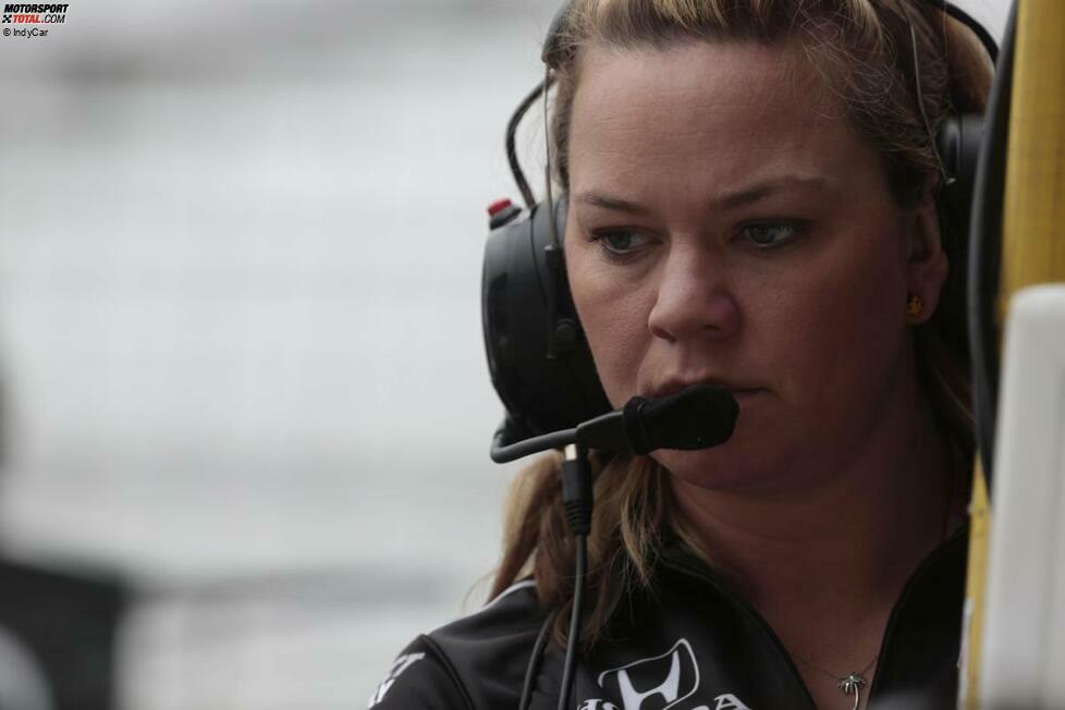 Und zu guter Letzt haben die IndyCars mit Sarah Fisher auch einen weiblichen Teambesitzer.
