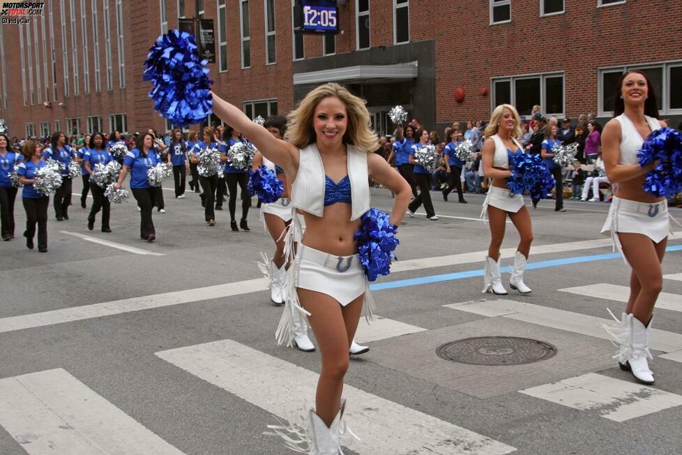 Die Cheerleader der Indianapolis Colts vor dem Indy 500.