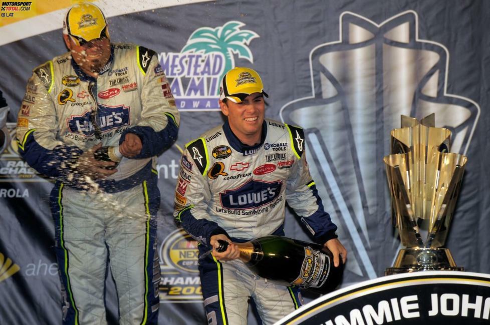 Daher heißt es in Homestead 2007 zum zweiten Mal: Schampus für Jimmie Johnson.