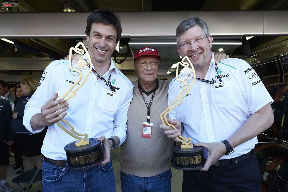 Mit dem Mercedes-Aufsichtsratsvorsitzenden Niki Lauda wurde Brawn 2013 einem Aufpasser unterstellt, Toto Wolff ersetzte Motorsportchef Haug und Schumacher machte Lewis Hamilton Platz. Und plötzlich ging es mit dem Mercedes-Team aufwärts. Rosberg triumphierte in Monaco (Bild) und in Großbritannien, Hamilton...