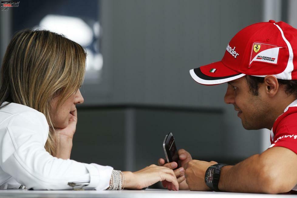 Abseits der Formel 1 bot ihm seine Frau Raffaela viel Rückhalt. Sohn Felipinho wurde 2009 geboren. Ende 2012 musste Massa um den Verbleib bei Ferrari bangen, wurde aber noch einmal...