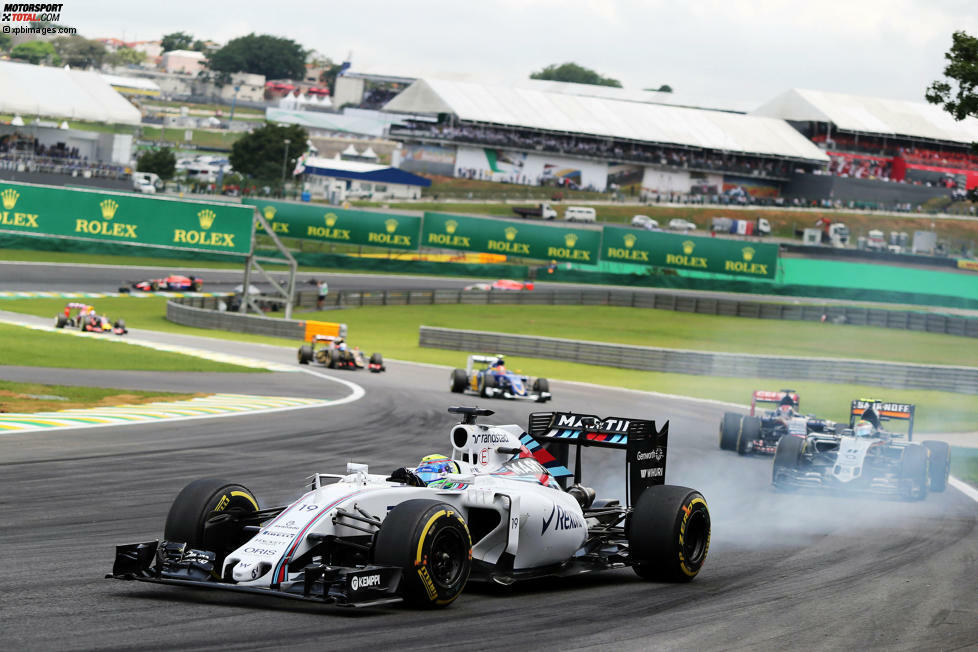 Doch es ging bergauf mit Williams. Fünf Podiumsplätze und viele Rennen, in denen er wieder am Sieg schnupperte, gaben Massa Aufwind.