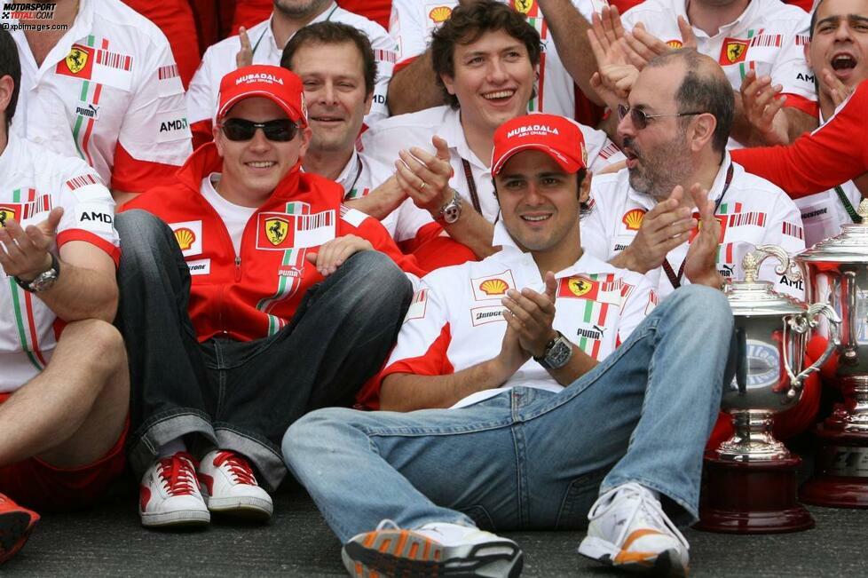 Es gibt zwar in der ersten Phase der Saison 2007 einige Rückschläge, aber ab Mitte des Jahres geht nahezu alles wie gewünscht: Sieg in Magny-Cours - Party mit dem damaligen Teamkollegen Felipe Massa.
