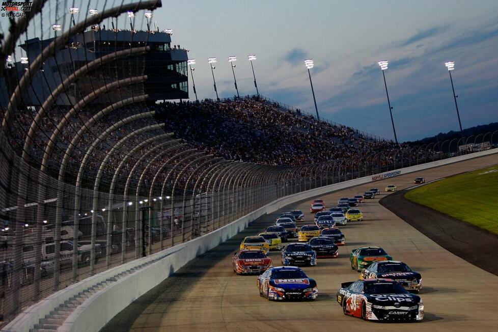 Jason Leffler führt das Nationwide-Feld an