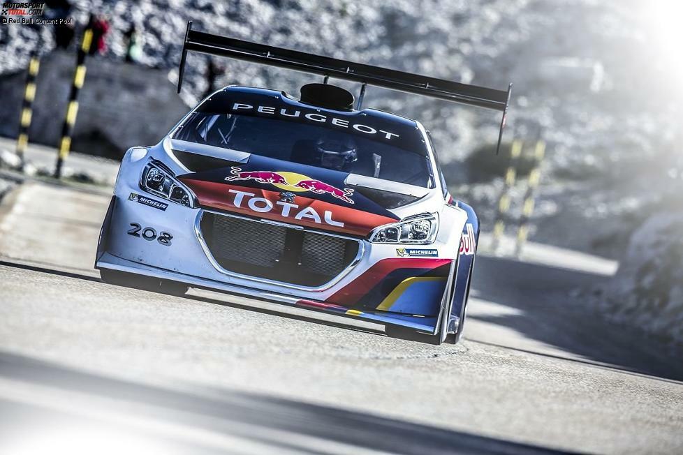 2013 geht Loeb nur noch bei vier Rallyes an den Start, widmet sich aber einem anderen Projekt. Mit dem spektakulären Peugeot 208 T16 gewinnt er das Bergrennen am Pikes Peak - in absoluter Rekordzeit.