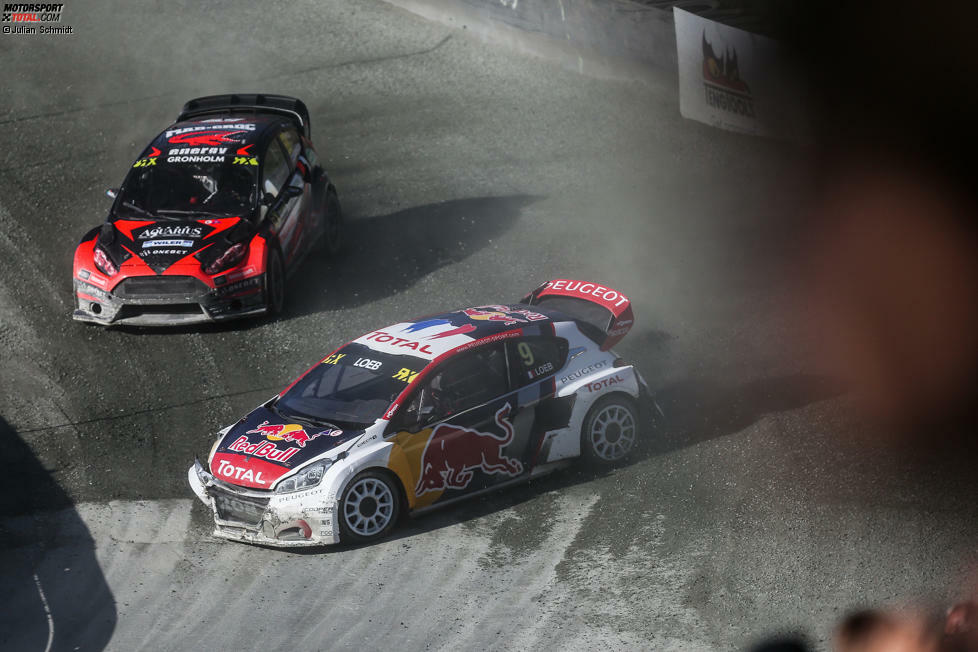 Nach zwei Jahren in der WTCC vollzieht Loeb einen Schnitt, trennt sich nach vielen Jahren von Citroen und geht ab 2016 für die Konzernschwester Peugeot in der Rallycross-WM (WRX) an den Start. Im selben Jahr gewinnt er dort sein erstes Rennen und wird damit der erste Fahrer, der Rennen in drei FIA-Weltmeisterschaften gewonnen hat.