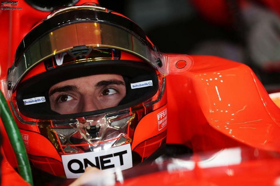 Doch Ersatz ist schnell gefunden. Der bisherige Force-India-Tester Jules Bianchi wird mit Hilfe von Ferrari, die ein Einsatzcockpit für ihren Nachwuchsfahrer suchen, zu Marussia transferiert. Damit geht der russisch-britische Rennstall mit zwei Rookies und der jüngsten Fahrerpaarung aller Teams in die Saison.