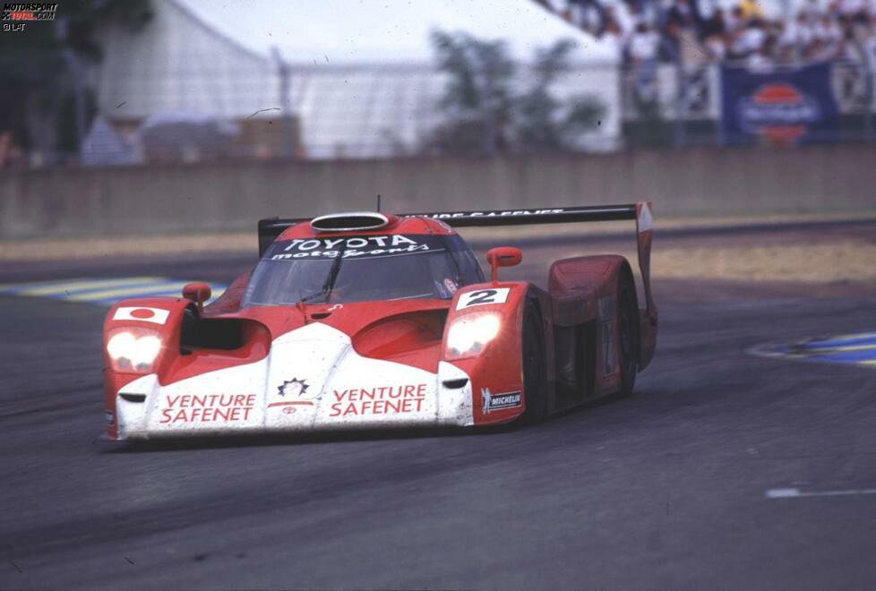 1999 ging McNish im bildhübschen Toyota GT-One an der Sarthe an den Start. Doch beim 