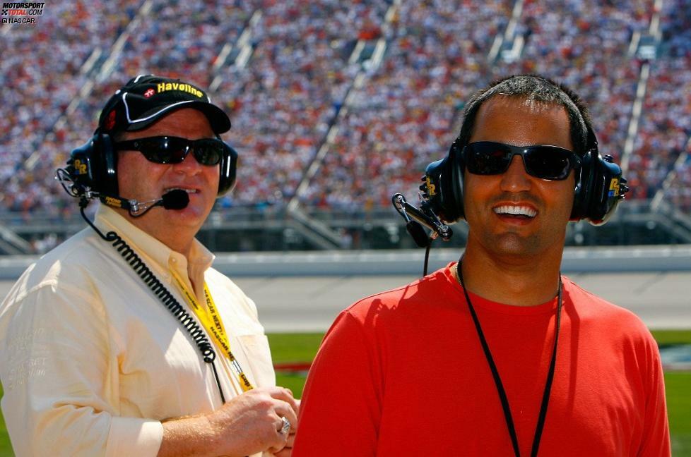 Montoya bestaunt die Atmosphäre, kündigt daraufhin seinen Formel-1-Job bei McLaren und heuert wieder bei Chip Ganassi an, für den er vor seiner F1-Karriere bereits sehr erfolgreich bei den IndyCars fuhr