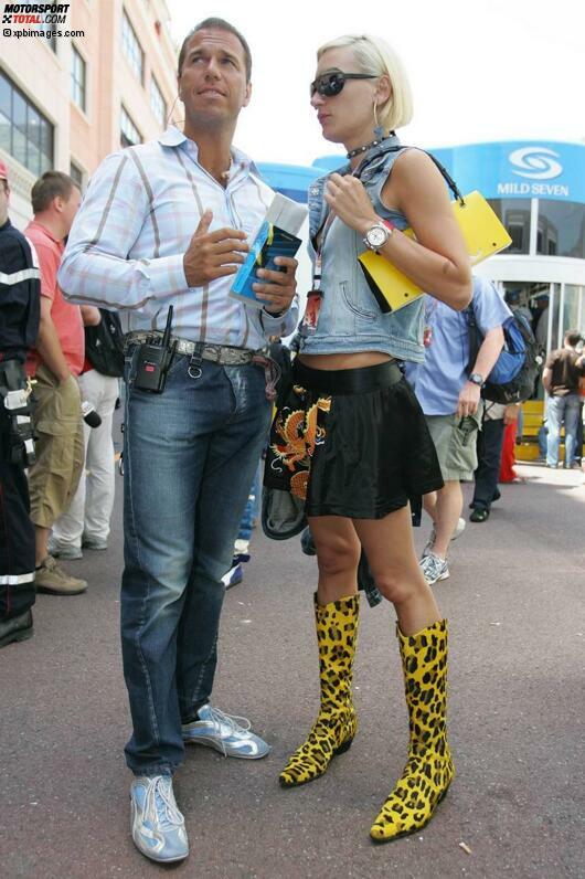 Selbst im bunten Monaco immer noch ein Farbtupfer: TV-Star Kai Ebel und seine Frau Mila.