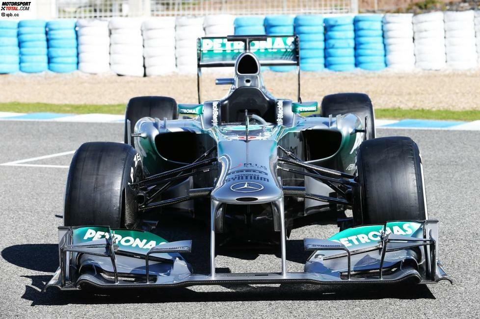 Mercedes F1 W04
Technischer Direktor: Bob Bell
Konstrukteurs-WM 2012: 5.
Fahrer-WM 2012: 9. (Nico Rosberg)
Ziel 2013: Im Vergleich zu 2012 einen Schritt nach vorne machen, eventuell Rennen gewinnen und in die Top 3 der Konstrukteurs-WM vorstoßen.