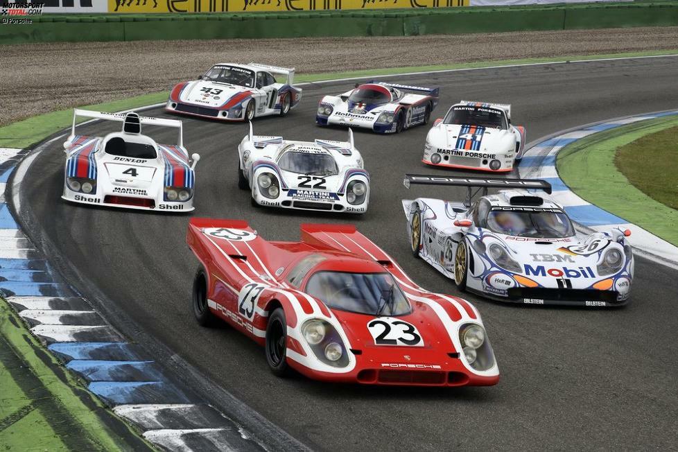 Porsche ist der bislang erfolgreichste Hersteller im Kampf um Gesamtsiege in Le Mans. 16 Mal wurden Piloten von einem Sportwagen aus Zuffenhausen zum Triumph an der Sarthe getragen.
