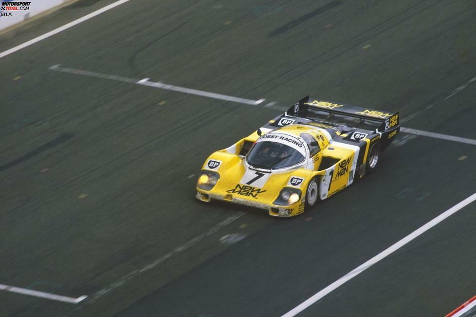 Ein Jahr später - 1985 - führten Paolo Barilla, Klaus Ludwig und Louis Krages im 956B einen Fünffach-Erfolg von Porsche in Le Mans an. Anschließend stand statt 