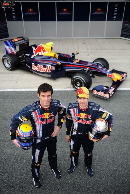 Heimlich, still und leise baut Red Bull in Milton Keynes eine der modernsten Fabriken auf, investiert hunderte Millionen, stellt zugleich das schlagkräftigste Team zusammen. Doch geerntet wird erst ab 2009: Sebastian Vettel und Mark Webber sind in jener Saison von Anfang an konkurrenzfähig, fahren die ersten Siege ein - und werden nur nicht Weltmeister, weil Ross Brawn die Idee mit dem Doppeldiffusor früher umsetzt als Newey.