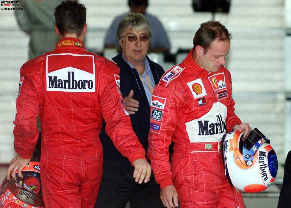 ... wie die anschließende Posse zwischen Michael Schumacher und Rubens Barrichello bei der Siegerehrung. Für die kassierte Ferrari 2002 übrigens eine Million Dollar Geldstrafe.