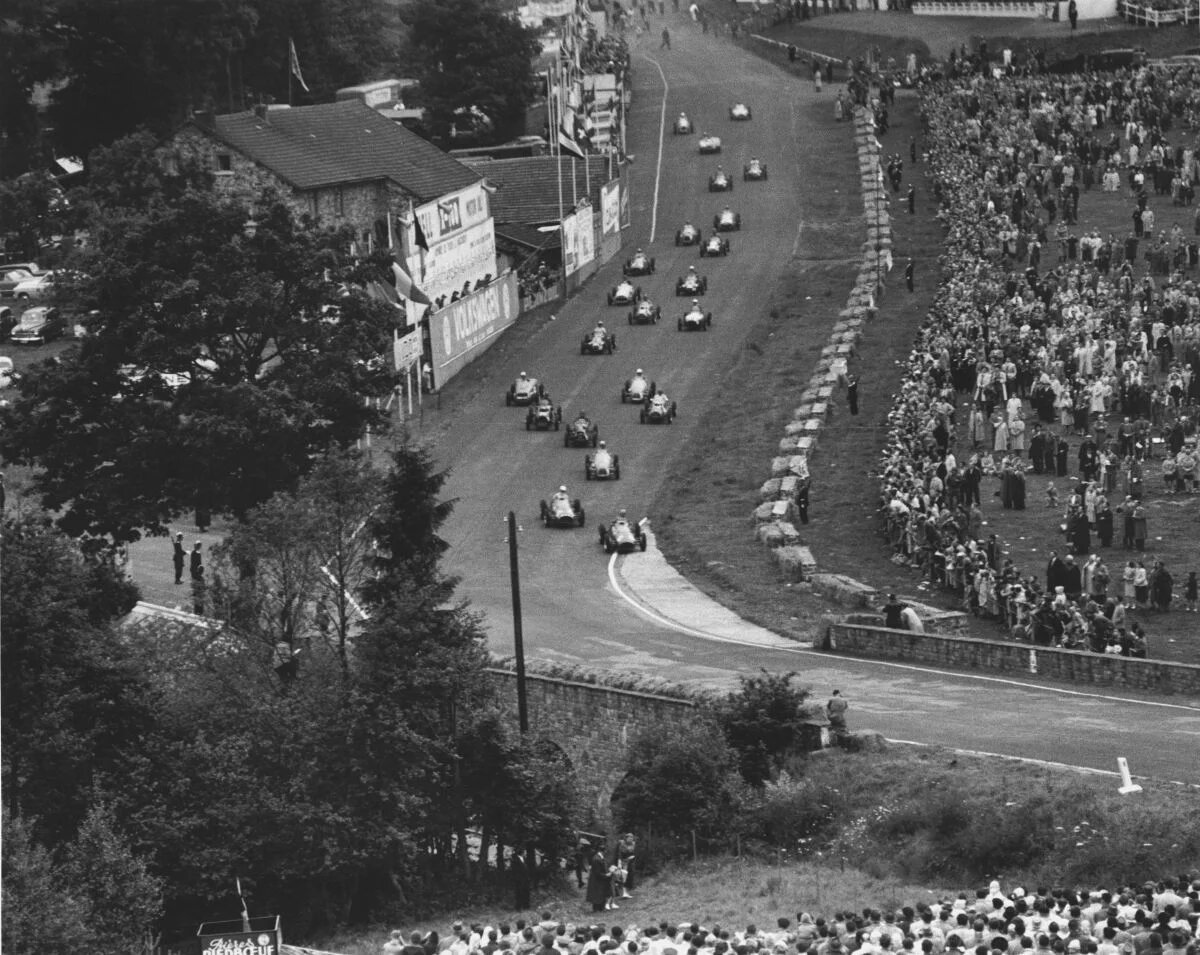Fotostrecke: Die längsten Siegesserien in der Formel 1 LAT