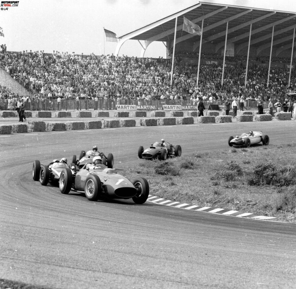 Es soll bis 1960 dauern, ehe wieder jemand vergleichbare Seriensiege einfahren kann. Jack Brabham, damals noch nicht mit Eigenbau, sondern mit einem Cooper-Climax unterwegs, feiert beim vierten Saisonrennen (Indy 500 eingerechnet) in Zandvoort seinen ersten Triumph des Jahres.