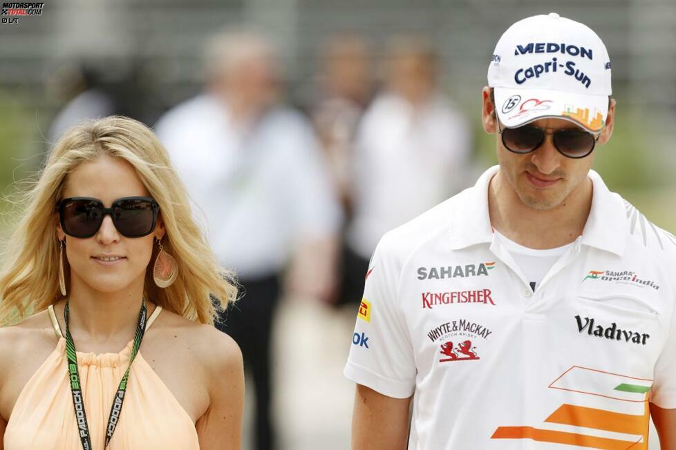 Die Force-India-Jungs halten es mit den Mädels anders als Sebastian Vettel: Sutil wird 2013 permanent von seiner Freundin Jennifer Becks begleitet, der Fahrerfrauen-Entdeckung des Jahres, ...