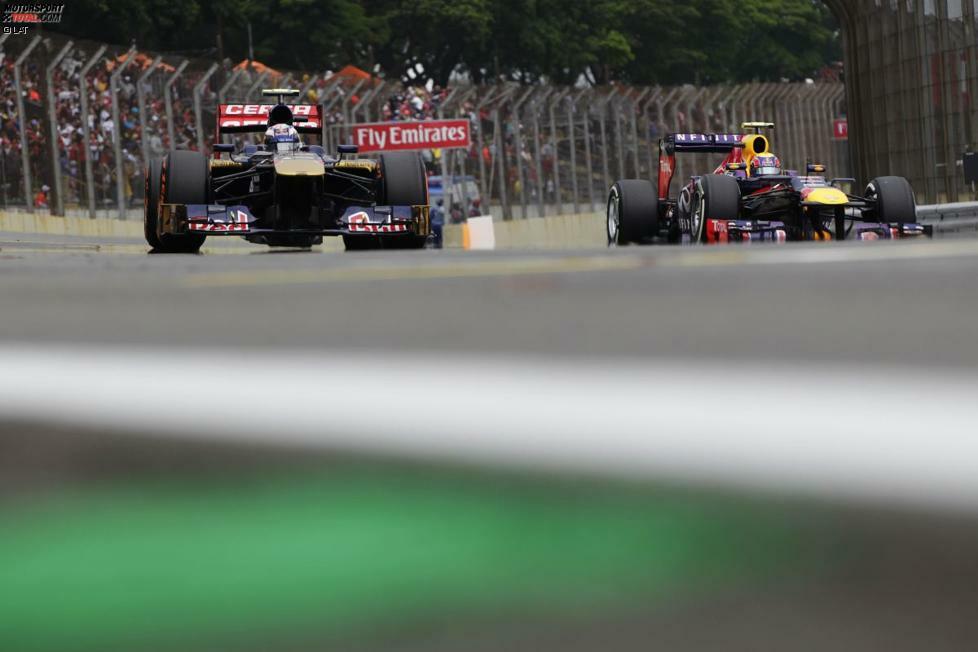 Zum Abschluss holt Ricciardo immerhin noch einen Punkt als Zehnter, bevor er das Team verlässt - wichtig für die Stimmung bei der abschließenden Abschiedsparty in Sao Paulo.