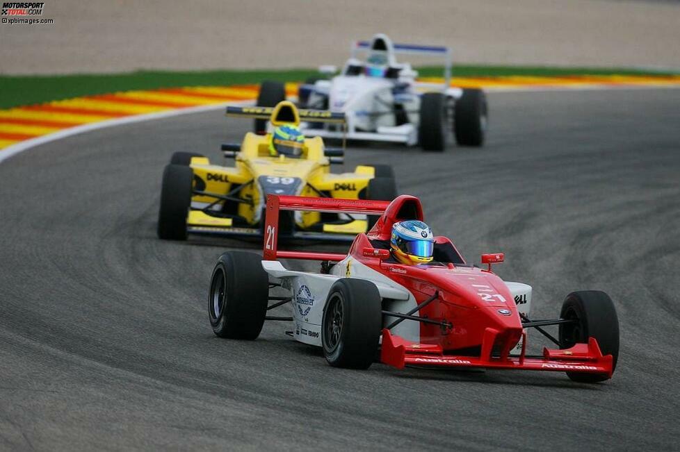 Daniel Ricciardo fährt 2006 in der Formel-BMW-Asien und erzielt zwei Siege und eine Pole-Position. Damit belegt er am Jahresende den dritten Platz. Beim Formel-1-BMW-Weltfinale in Valencia (Foto) wird er als Fünfter abgewinkt.