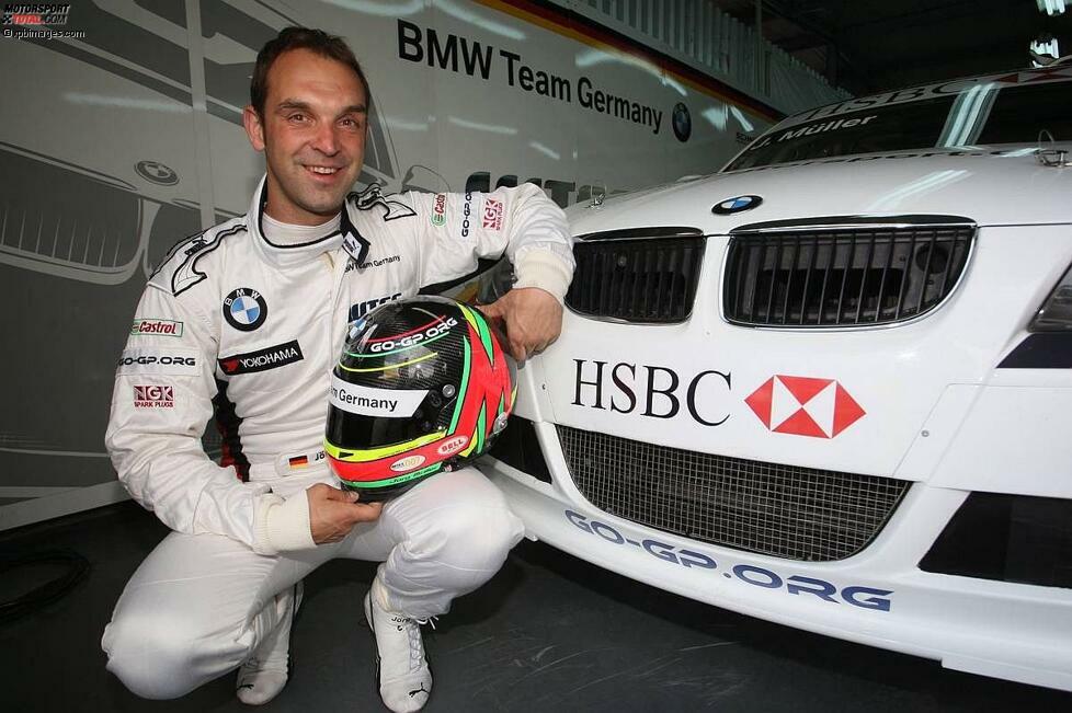 Jörg Müller ist der erfolgreichste Deutsche in der WTCC. In 107 Rennen zwischen 2005 und 2009 erzielte der BMW-Pilot zehn Siege, 29 Podestränge, zwei Pole-Positions, 15 schnellste Runden und insgesamt 333 Punkte. Zudem war Müller der erste von nur einer Handvoll Fahrern, denen es gelungen ist, gleich beide Rennen eines Wochenendes für sich zu entscheiden - in Magny-Cours 2005. Seinen größten Erfolg feierte Müller 2006: Im WM-Titelkampf unterlag er nur um einen Punkt und wurde Zweiter.