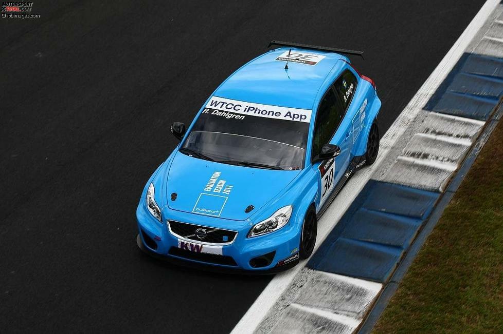 20. März 2011: In Curitiba beginnt Volvo die erste komplette Saison in der WTCC. Robert Dahlgren (Schweden) und die Marke aus Skandinavien schlagen sich tapfer, verpassen 2011 aber den Sprung auf das Podest. Nach dem 