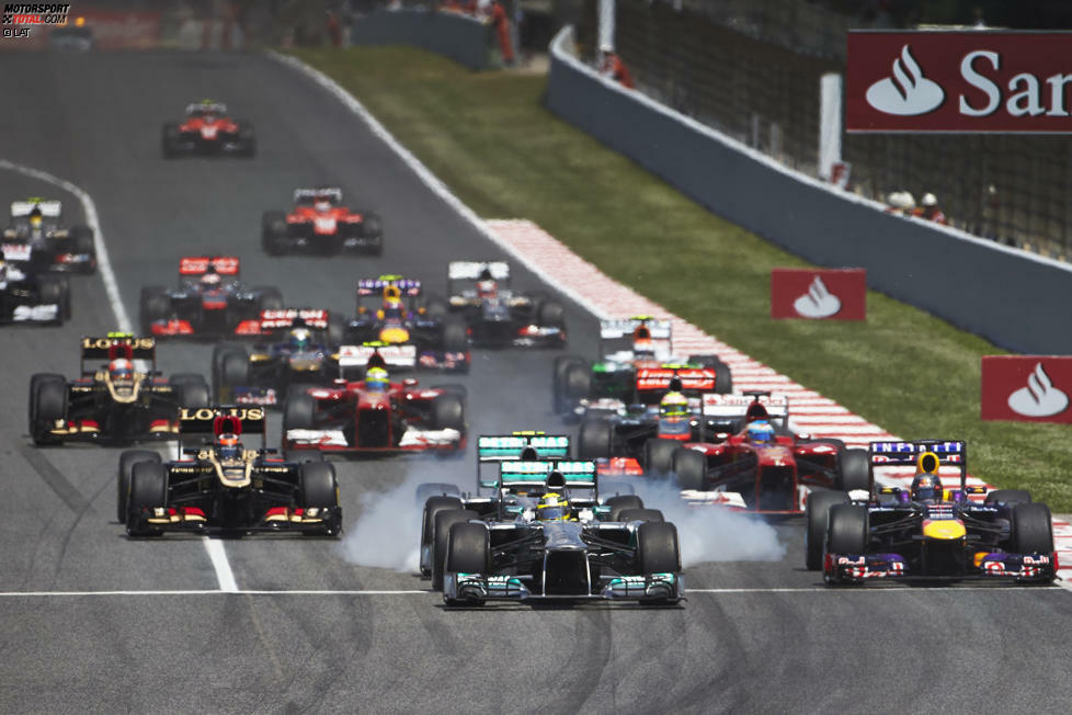 Abgesehen von den neuen Rennen in Österreich und Russland ist Spanien nur einer von zwei aktuellen Grands Prix, wo Lewis Hamilton noch nicht auf dem obersten Podest gestanden hat. Beim anderen Rennen handelt es sich um Brasilien.
