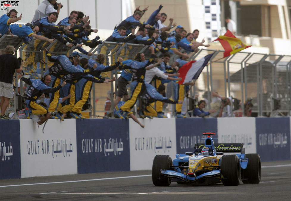 Mit drei Siegen ist Fernando Alonso Rekordhalter in Bahrain. 2005 und 2006 gewann er auf Renault, 2010 auf Ferrari. Sebastian Vettel und Felipe Massa konnten je zweimal gewinnen. Massa triumphierte 2007 und 2008 auf Ferrari, während Vettel die vergangenen beiden Auflagen für sich entscheiden konnte.