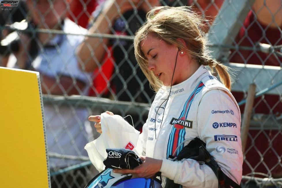 Sie könnte mit Martini am ehesten ihren Frust runterspülen: Susie Wolffs Freude über das Formel-1-Debüt an einem Rennwochenende dauert nicht einmal zwei Runden. Ausgerechnet der Mercedes-Motor lässt sie im Stich. 