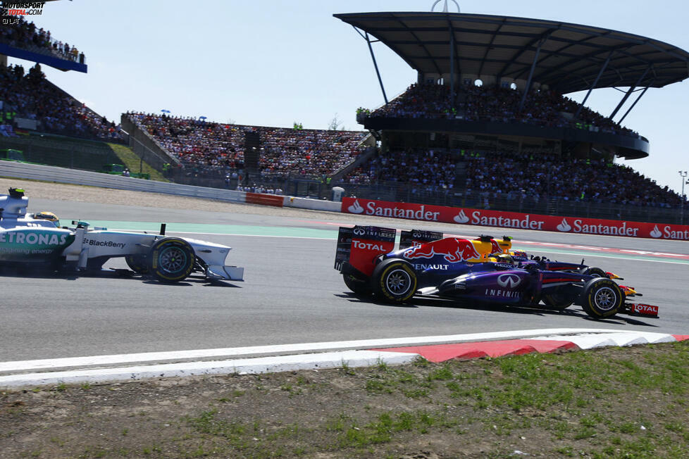Im Gegensatz zu Hamilton, der gegen Vettel und Webber keine Chance hat.