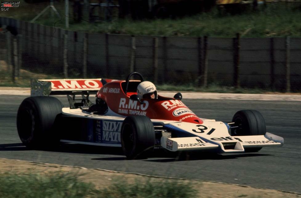 Beim seinem Debüt in Kyalami 1978 verpasst Arnoux mit dem Martini-Ford noch den Sprung ins Starterfeld, doch wenig später in Zolder klappte es. Dort fährt der Franzose bei seinem ersten Grand-Prix-Start auf Anhieb auf Platz neun. Die beiden letzten Rennen der Saison bestreitet er für das Surtees-Team.