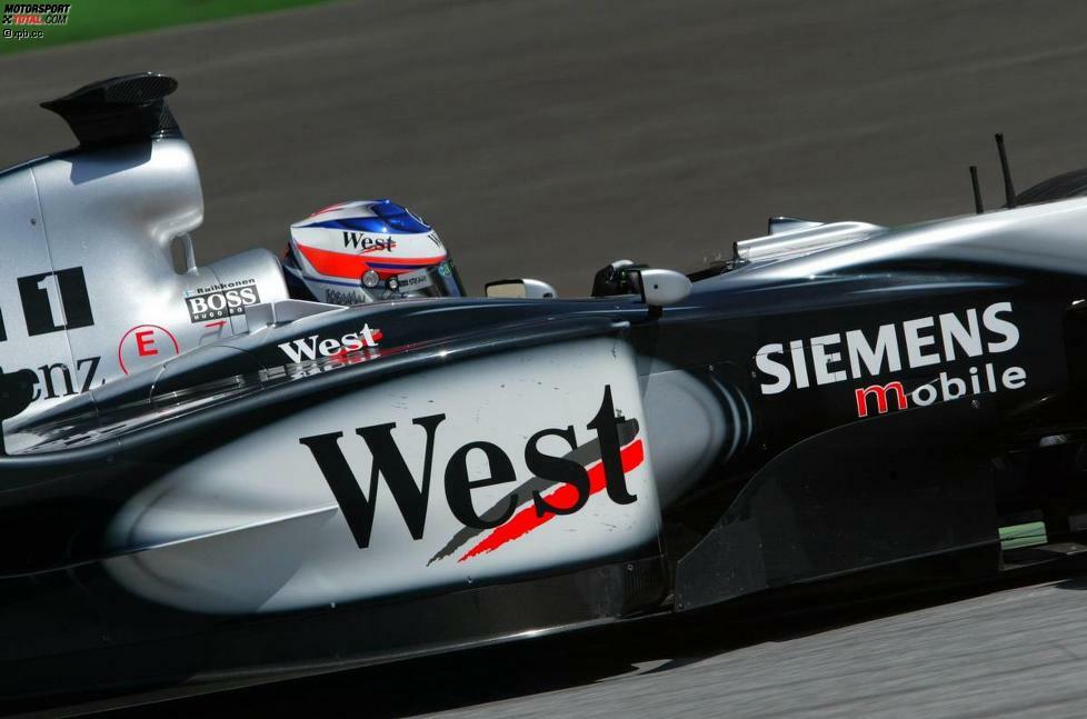2003 kommt Schumacher allerdings in der Rolle des Jägers nach Spielberg, denn in der Gesamtwertung hat nach fünf Rennen  trotz zweier Sieg von Schumacher in Imola und Barcelona McLaren-Mercedes-Pilot Kimi Räikkönen mit 32:28 Zählern die Nase vorne.