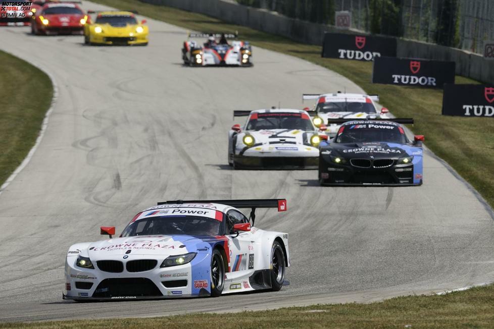 Als nächstes Stand die Rennstrecke Road America in Elkhart Lake auf dem Programm - ein Kurs, der dem BMW der Vergangenheit immer gelegen hatte. Und nach drei Rennen Pause feierte der BMW Z4 GTLM sein Comeback in den Top-3. Die Startnummer 56 ging von der Pole-Position ins Rennen und sah auf der zweiten Position die schwarz-weiß-karierte Flagge. Das Schwesterauto erreichte den achten Platz.