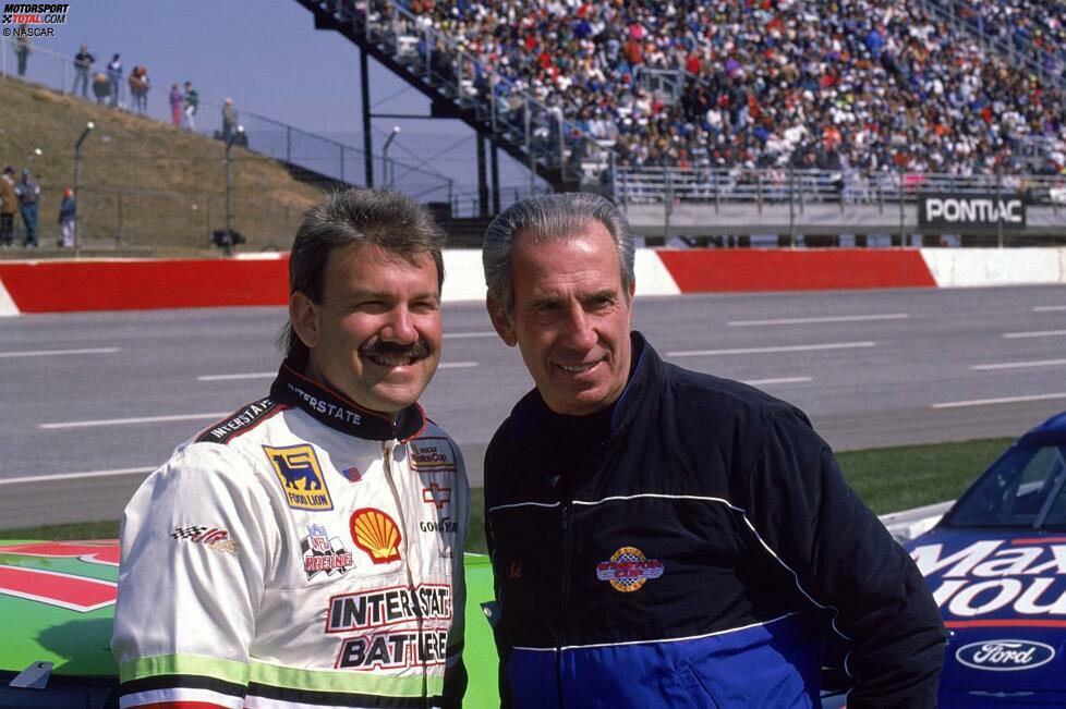 Das Finish 1993 gerät aber zur Dale-and-Dale-Show: Dale Jarrett gewinnt sein erstes Daytona 500, was Papa Ned Jarrett live im US-amerikanischen TV kommentieren darf. 