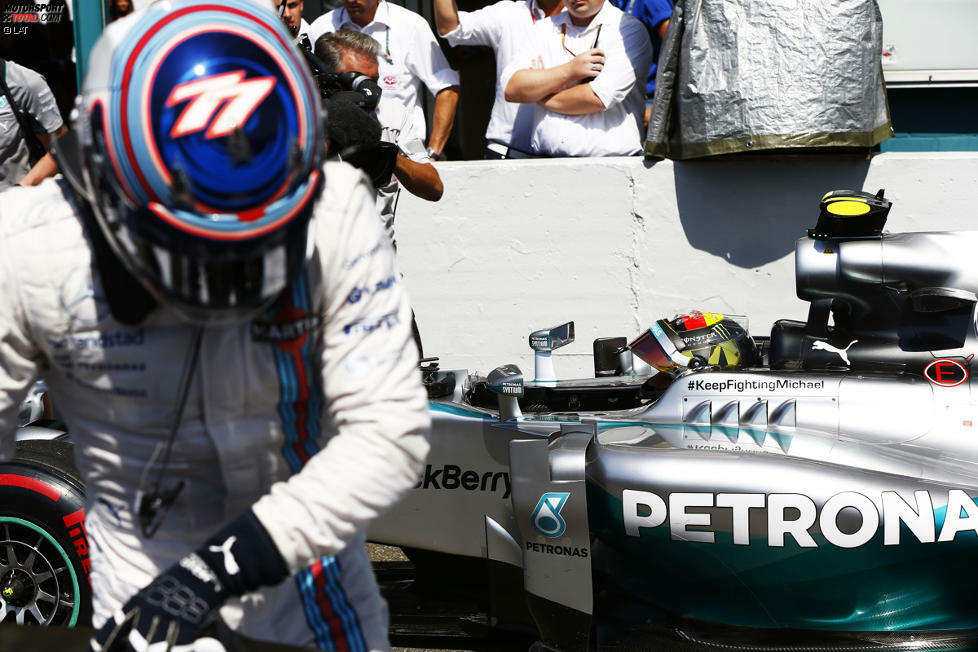 Pole-Position beim Heimspiel: Nico Rosberg holt sich in Hockenheim souverän den ersten Startplatz, nachdem Hauptkonkurrent Lewis Hamilton bereits in Q1 heftig in der Sachskurve rausgeflogen war. Die Plätze zwei und drei gehen an die beiden Williams-Piloten Valtteri Bottas und Felipe Massa.
