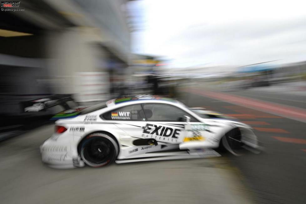 Oschersleben (Deutschland), 18. Mai 2014: In der Magdeburger Börde muss Marco Wittmann einen Rückschlag hinnehmen. Denn beim Regenrennen unterläuft ihm ein Fahrfehler, er scheidet aus. Platz eins in der Gesamtwertung übernimmt Audi-Fahrer Mike Rockenfeller.