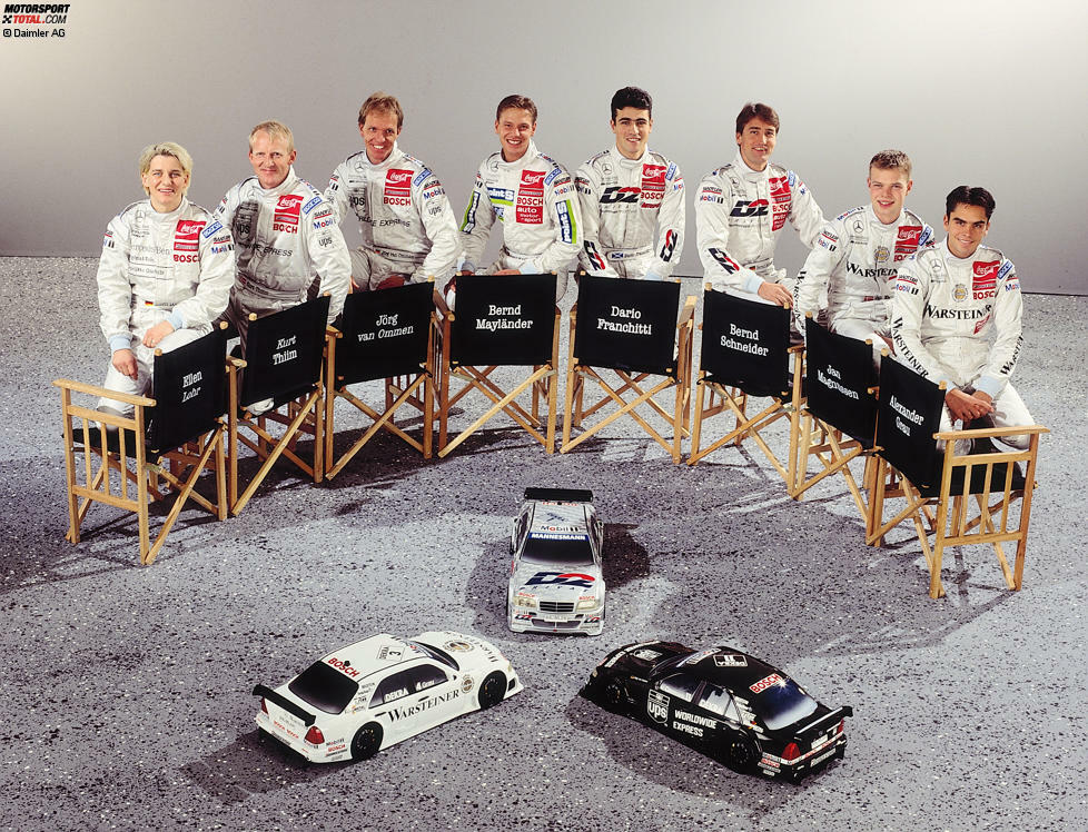 Ein letztes Gruppenfoto der Mercedes-DTM-Fahrer in den 1990er-Jahren. Ellen Lohr ist in der ITC-Saison 1996 erneut ein Teil des Kaders - und auf einmal blond!