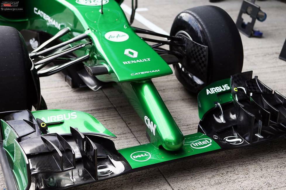 Auch die Nase des neuen Caterham CT05 ist in ihrer Form einzigartig. Von oben betrachtet erinnert sie ein wenig an einen Spaten. Teamchef Cyril Abiteboul sprach gar von einem 