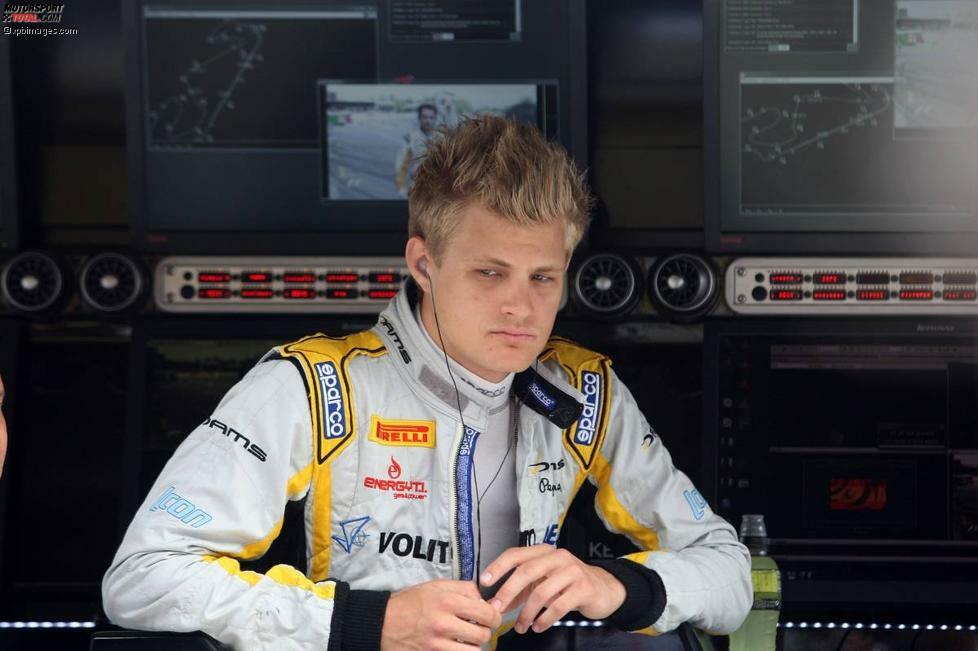 9 - Rookie Marcus Ericsson musste als einer der letzten bestätigten Piloten sehen, was übrig bleibt. Der Caterham-Pilot wählt die größte einstellige Zahl: die 9