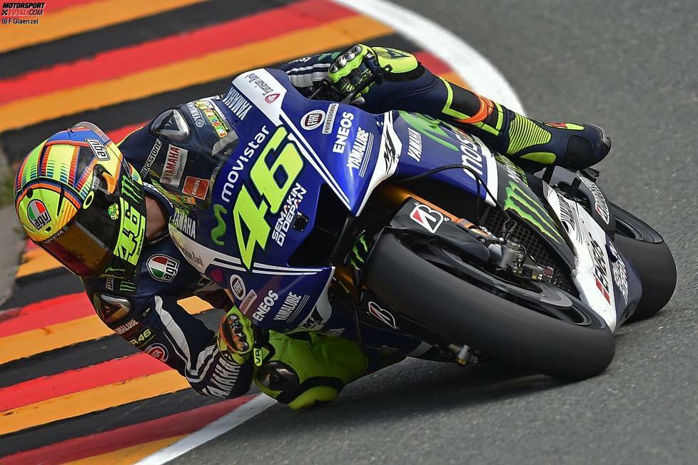 Valentino Rossi verlängert seine Karriere um zwei weitere Jahre. In dieser Saison fehlt dem Superstar zwar noch der Sieg, doch er ist konkurrenzfähiger als 2013. Rossi machen die Duelle mit Marc Marquez Spaß und er genießt das Rennfahren.