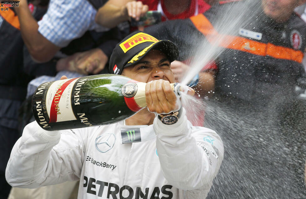 Rosbergs Mercedes-Teamkollege Lewis Hamilton, ist entschlossen, sich auf einer seiner Lieblingsstrecken (drei Siege, darunter sein erster Formel-1-Sieg) die Führung in der Gesamtwertung zurückzuholen: 