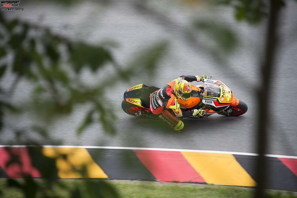 Aleix Espargaro wird erneut bester Open-Pilot und sichert sich den sechsten Platz. Im Ziel fehlen dem sympathischen Spanier 28 Sekunden auf Sieger Marquez.