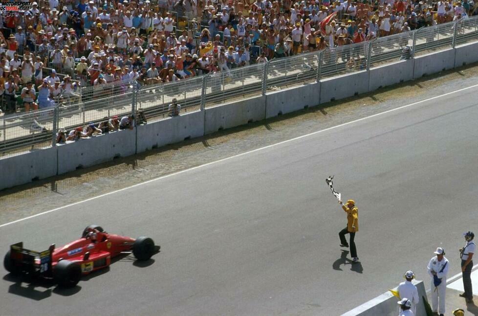 Zwei Wochen nach Suzuka gewinnt der Österreicher auch das Saisonfinale 1987 in Adelaide. Nach 82 Runden bei extremer Hitze wird er vom legendären Flaggenschwenker Glen Dix als Erster abgewinkt. Die Saison beendet Berger als WM-Fünfter.