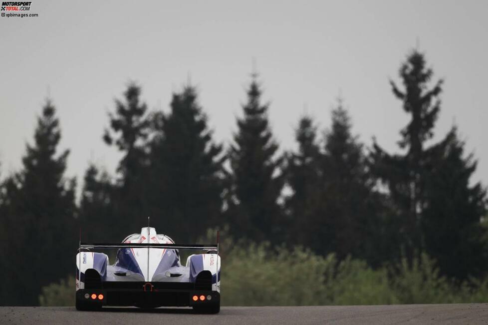 Startnummer: 7
Kategorie: LMP1-H
Team: Toyota Racing
Fahrzeug: Toyota TS040 Hybrid
Fahrer: Alexander Wurz, Kazuki Nakajima, Stephane Sarrazin
Reifen: Michelin