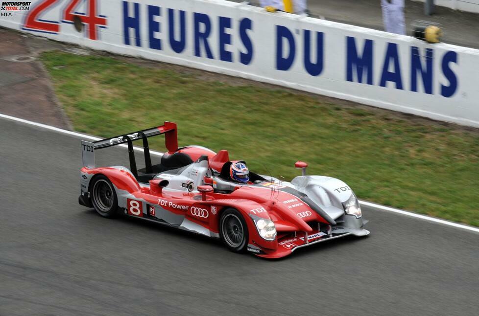 2010 debütiert Andre Lotterer gemeinsam mit seinen Teamkollegen Benoit Treluyer und Marcel Fässler als Werksfahrer in Le Mans. Das Trio bringt den Audi auf Platz zwei. Es ist der Startschuss zu einer Traumkarriere in den schnellen Prototypen aus Ingolstadt.