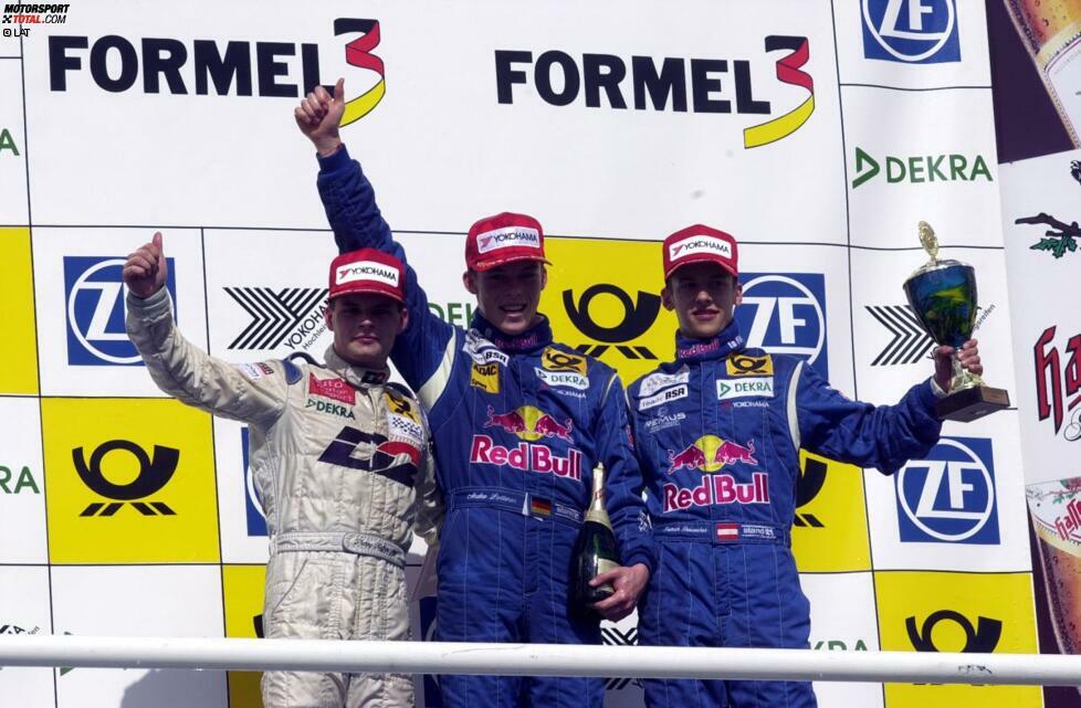 Im Jahr 2000 feiert Andre Lotterer einige Erfolge in der deutschen Formel-3-Meisterschaft. Auf dem Foto feiert der gebürtige Duisburger einen Sieg in Hockenheim. Damals mit ihm auf dem Podium: Pierre Kaffer und Patrick Friesacher.